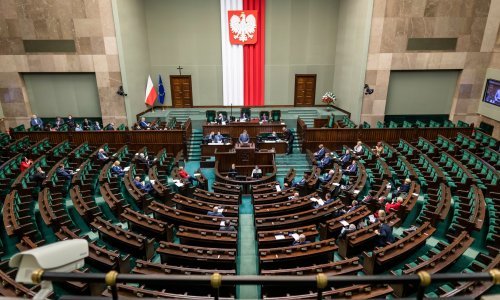 Poljski parlament odobrio dopisno glasanje na izborima