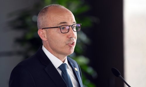 Krstičević objasnio: Dodijeljen mi je dvoetažni stan po ranije formiranoj cijeni