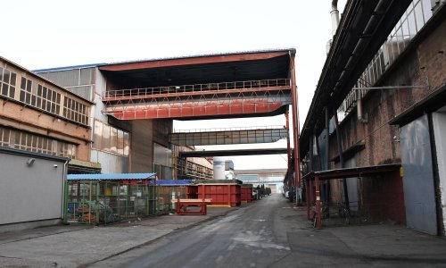 Burza porasla na slabom prometu, Đuro Đaković u fokusu