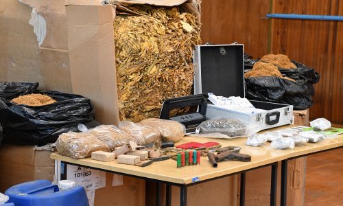 Zaplijenjen duhan vrijedan preko pola milijuna kuna i kilogram marihuane