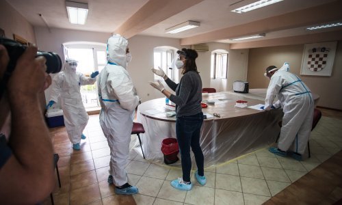 Više od 40 zaraženih osoba na Braču; otkriveno kakav je interes za ulazak u Hrvatsku po novim pravilima