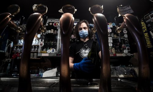 Otvoreni kafići i restorani: 'Italija je upalila svjetla nakon 69 dana'