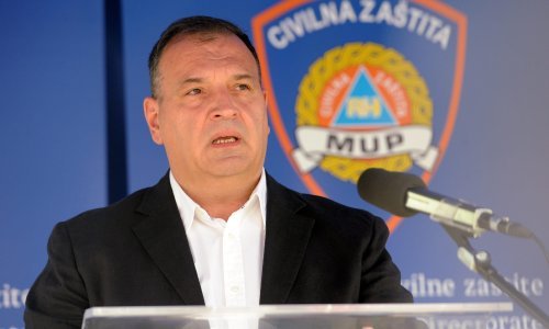 Beroš: Još ne namjeravamo proglasiti kraj epidemije