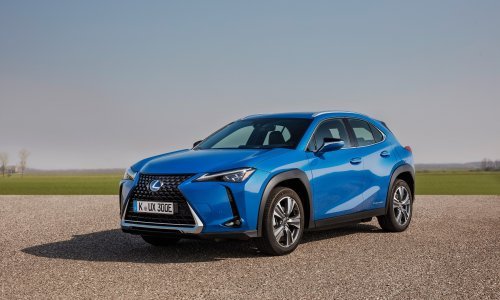 Lexus UX300e; poznati novi detalji o prvom električnom Lexusu