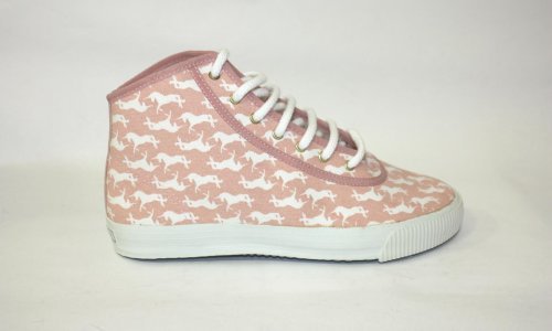 Startasice iz Borova našle se na stranicama prestižnoga Voguea