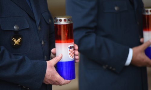 Na groblju u Zadru održan posljednji ispraćaj natporučnika Marka Novkovića