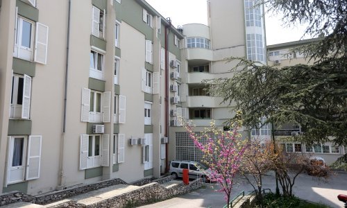 Stanari Cvjetnog doma s istog kata na kojem je bila zaražena žena negativni na koronavirus