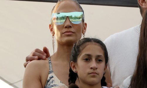 Ne može biti ponosnija: Jennifer Lopez se pohvalila da je njezina 12-godišnja kći napisala svoju prvu knjigu
