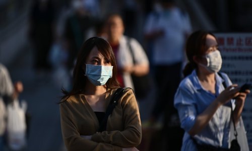 Nositi maske na licu za ljetnih vrućina bit će pravo mučenje, no domišljati Japanci imaju odgovor i na to