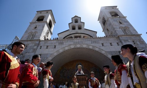 Episkop Joanikije i svećenici SPC-a pušteni na slobodu