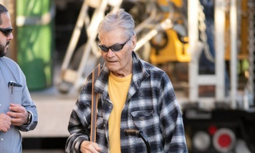 Preminuo glumac iz serija 'Moderna obitelj' i 'Svi vole Raymonda'