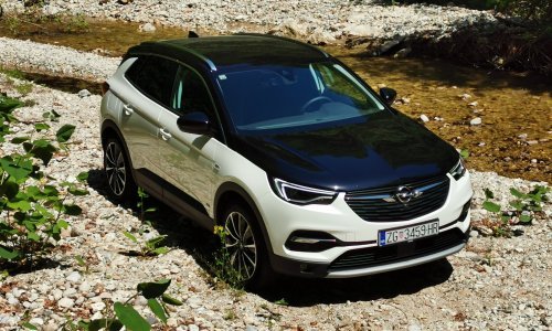 [FOTO/VIDEO] Vozili smo Opel Grandland X Hybrid4; Najbolje od oba svijeta s 4x4 pogonom