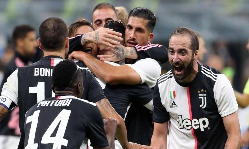 Polako se vraća nogomet u Italiju: Od ponedjeljka talijanski prvoligaši počinju s grupnim treninzima