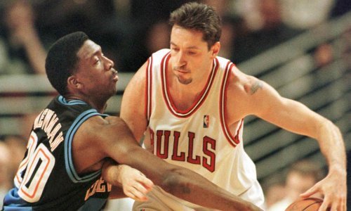 Dobro čuvana tajna Chicago Bullsa izašla na vidjelo; trofejni trener otkrio da je šut za pobjedu trebao pucati Toni Kukoč, a ne Michael Jordan