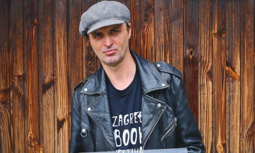 Damir Karakaš: Društvo nam je opustošeno, ljudi nemaju naviku čitanja knjiga, nego bulje u mobitele i čitaju što je izjavio neki Škoro