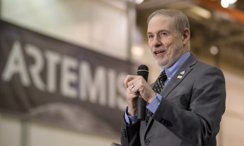 Šef NASA-inog odjela za ljudske letove u svemir iznenada podnio ostavku, osvrnuo se na 'rizike koje je poduzeo zbog rokova'