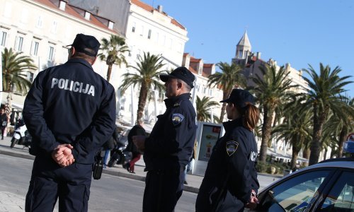 Policijska akcija u Splitu: Uhićuju se pripadnici zločinačke organizacije