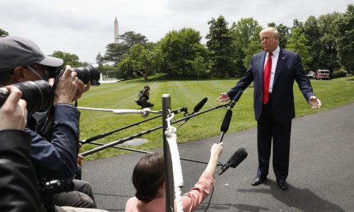 Treba li Trump nositi zaštitnu masku?