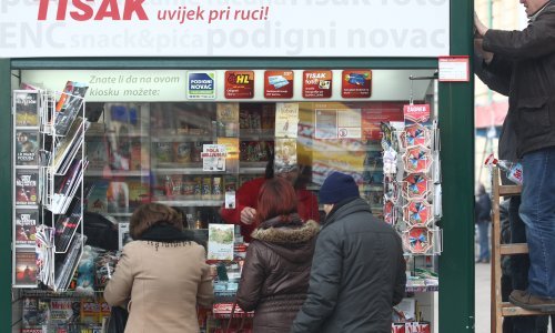 AZTN: Prodaja dnevnih i tjednih novina nastavlja padati
