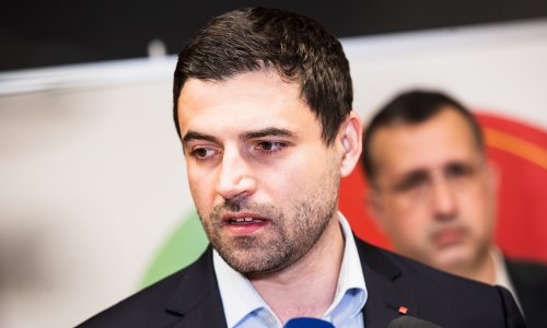 Bernardić obećao stanove i staračke domove pa prozvao Plenkovića: On štiti Sanaderovog štićenika