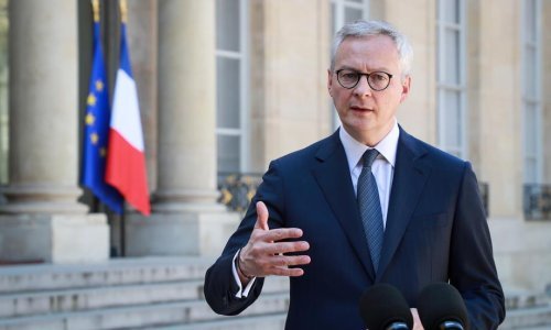 Francuska izdvojila 450 milijardi eura za pomoć gospodarstvu