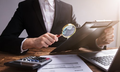 Porezna uprava objavila novu listu srama: Evo tko su glavne zvijezde