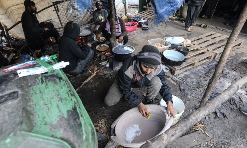 Vlasti u Bihaću upozoravaju na priljev migranata uz granicu s Hrvatskom