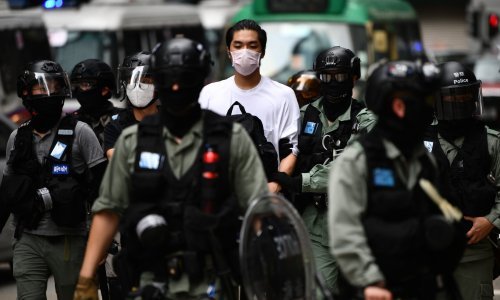 U Hong Kongu prosvjedi zbog zakona o himni, intervenirala policija
