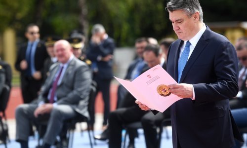 Milanović: 30. svibnja je datum kad je jedna stranka preuzela većinu u Vijeću udruženog rada. To nije zajednički Dan državnosti!