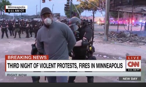 Pogledajte: Novinar CNN-a uhićen pred kamerama, sve je emitirano u programu uživo