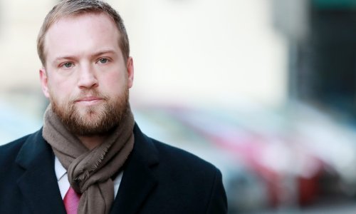 Grafolozi ponovili da je Saucha autor većine potpisa