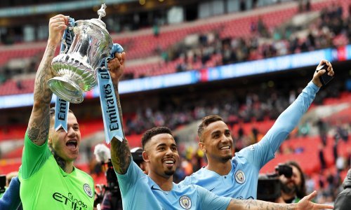 Do prije koji dan bilo je upitno hoće li se nogomet u Engleskoj uopće igrati, a sada već maštaju o finalu FA kupa s 20.000 navijača