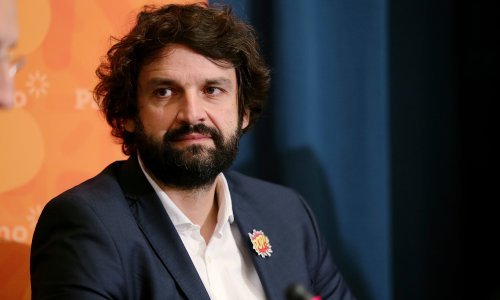 Jokić: Računala, tablet i brzi internet nisu ljudska prava u Hrvatskoj, a svi se pravimo da ih imamo