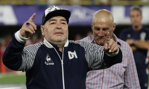 Za mnoge je najbolji nogometaš svih vremena, ali kao trener se baš i nije iskazao; Diego Maradona ostaje 'gimnazijalac'