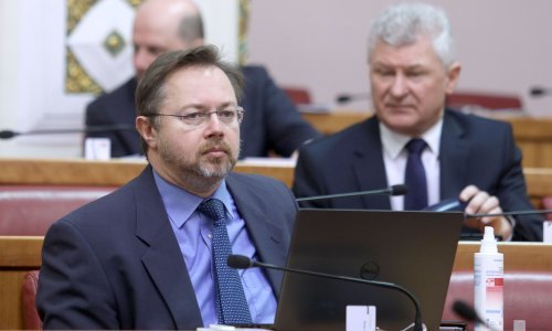 Varga: Prestajem aktivno se baviti politikom, neću biti ni na jednoj izbornoj listi