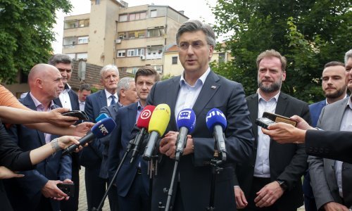 Plenković o Bernardiću: Netko tko govori o staništima rektalnih alpinista, sam se diskvalificirao za obnašanje dužnosti