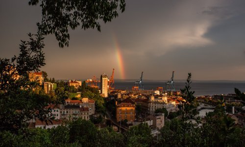 U nedjelju uglavnom sunčano i toplo, evo gdje može biti kiše ili pljuska s grmljavinom