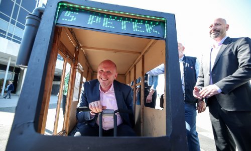 Renato Petek krenuo na izbore s gradilišta Spomenika domovini, u koaliciji Demokrata i Hrvatskih laburista