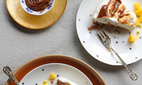 Ovu slasnu tortu od sira koja se priprema bez pečenja mogu brzo i lako napraviti i najveći početnici