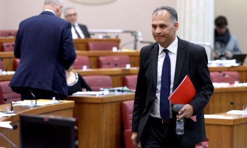 Prva kandidatura za Sabor stigla u DIP: Savez Roma prijavio Veljka Kajtazija