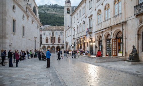 Dubrovnik pokreće projekt 'Kultura u điru': U planu brojni koncerti, dramski i folklorni programi