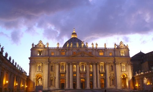 Bivši vatikanski diplomat u pritvoru zbog dječje pornografije