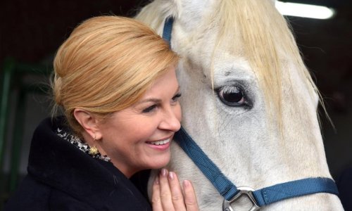 Predsjednicu Grabar Kitarović osvojili lipicanci i lipički poduzetnici