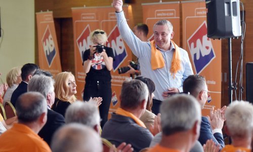 HNS-ovci predstavili kandidate u Varaždinu; Štromar: 14 jakih ljudi koji će se izboriti za tri mandata