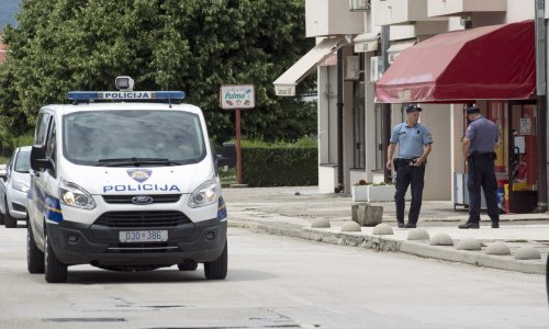 Opljačkana banka u Opuzenu, policija traga za počiniteljem