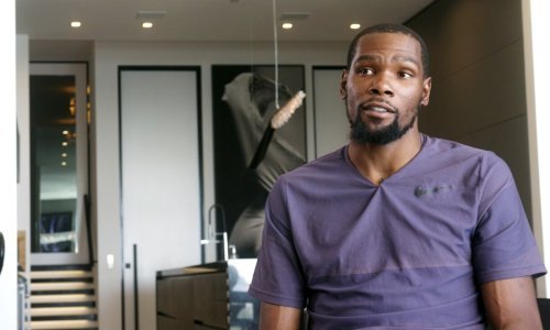 Velika zvijezda NBA lige Kevin Durant iznenadila sve svojim potezom; dio zarađenih milijuna uložio je u nogometni klub iz grada za koji ga ništa ne veže