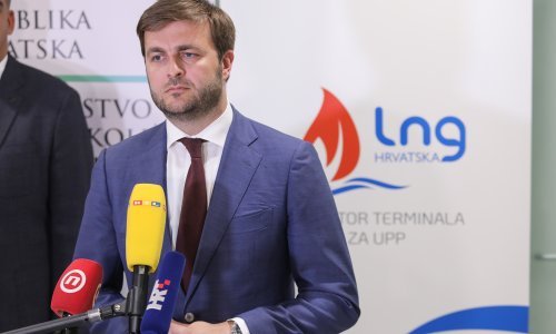 Ćorić: Kapaciteti LNG terminala na Krku popunjeni, plin bi mogao pojeftiniti
