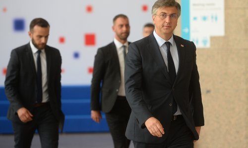 Vlada: Skraćeno radno vrijeme za tvrtke s više od deset zaposlenih, novac će dati Europska komisija
