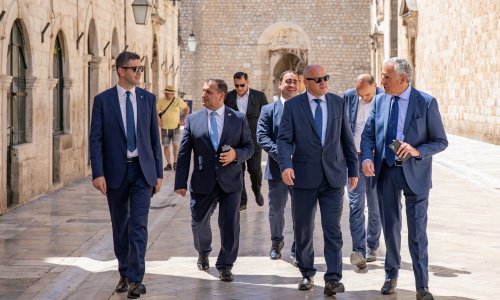 Beroš: Situacija je pod kontrolom, ali nema opuštanja!