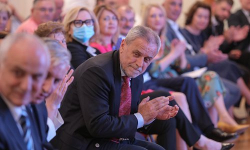 Bandić biračima: Ne glasajte za one koji bi 'obnavljali', a ne bi 'delali'